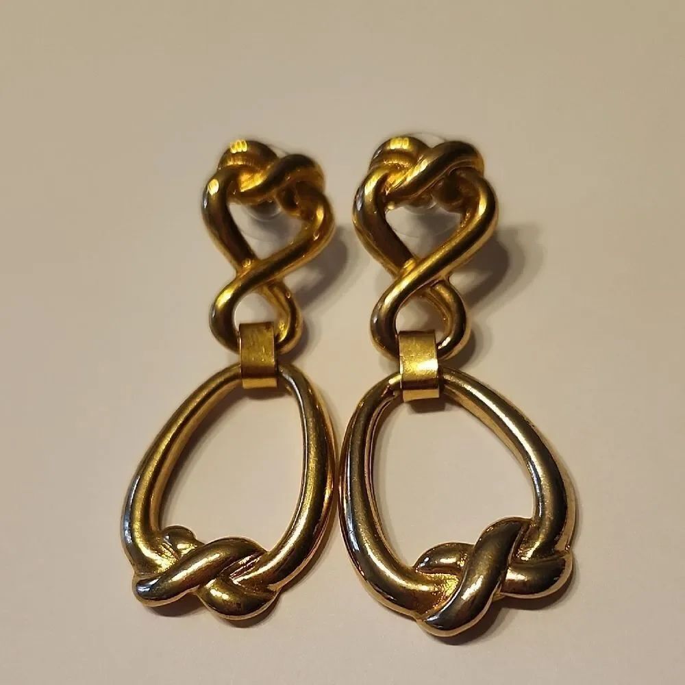 Vintage Gold Tone Knot Drop Earrings